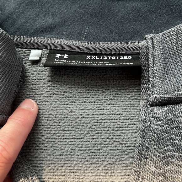 Under Armour Cold Gear quarter zip pullover. - Picture 3 of 5